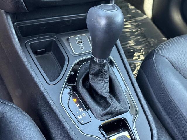 2019 Jeep Cherokee Limited FWD
