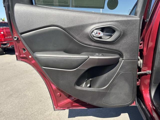 2019 Jeep Cherokee Limited FWD