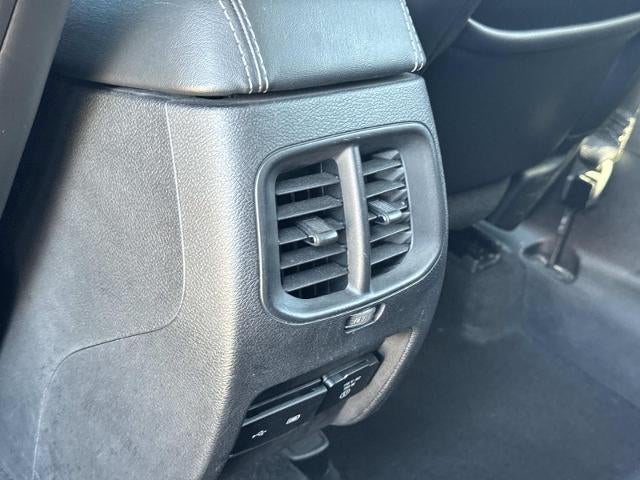 2019 Jeep Cherokee Limited FWD