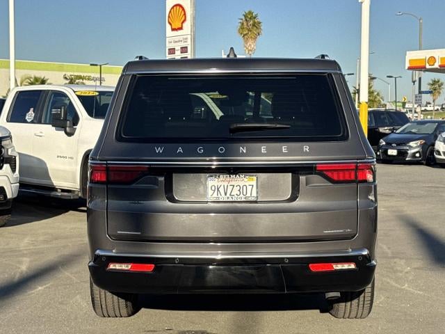 2023 Jeep Wagoneer L Series III 4x4
