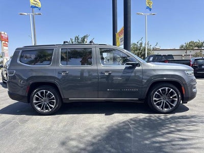 2023 Jeep Grand Wagoneer Series III 4x4