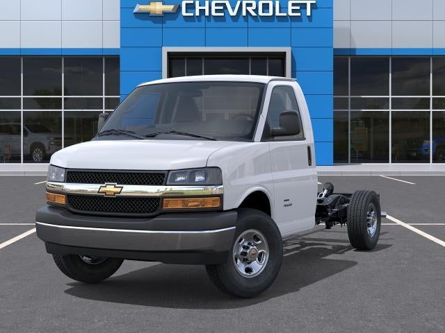2026 Chevrolet Express Cutaway 3500 Base