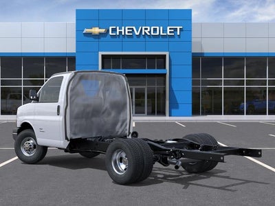2026 Chevrolet Express Cutaway 3500 Base