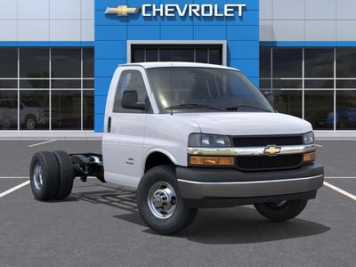 2026 Chevrolet Express Cutaway 3500 Base