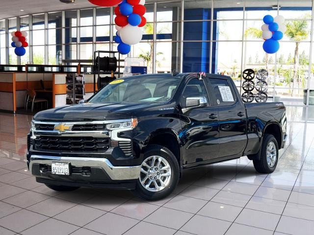 2023 Chevrolet Silverado 1500 LT 4X4 Crew Cab Short Box's photo