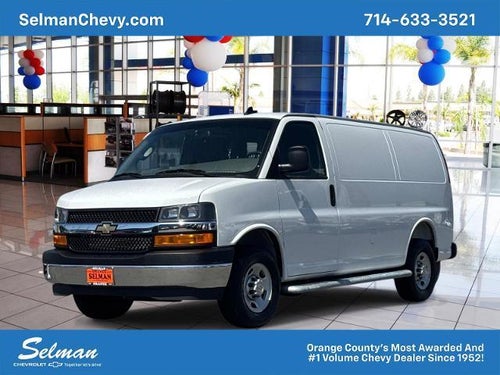 2025 Chevrolet Express Cargo Base
