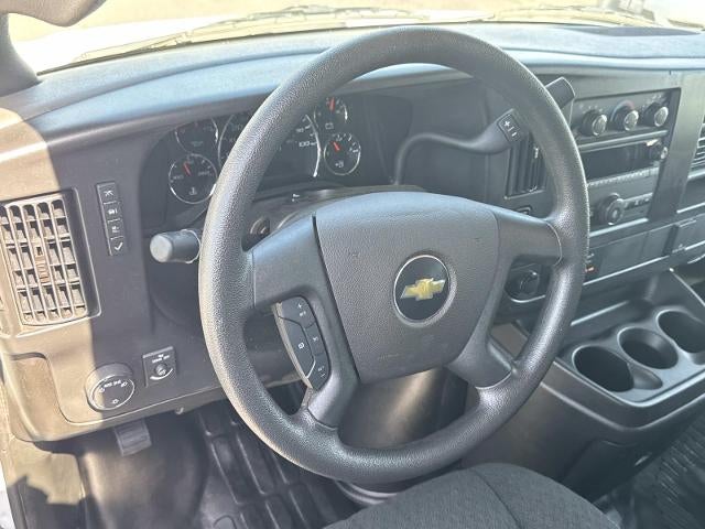 2025 Chevrolet Express Cargo Base