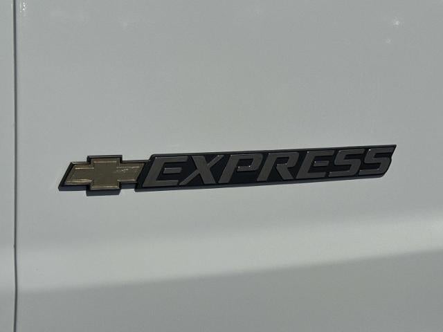 2025 Chevrolet Express Cargo Base