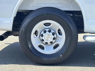 2025 Chevrolet Express Cargo Base