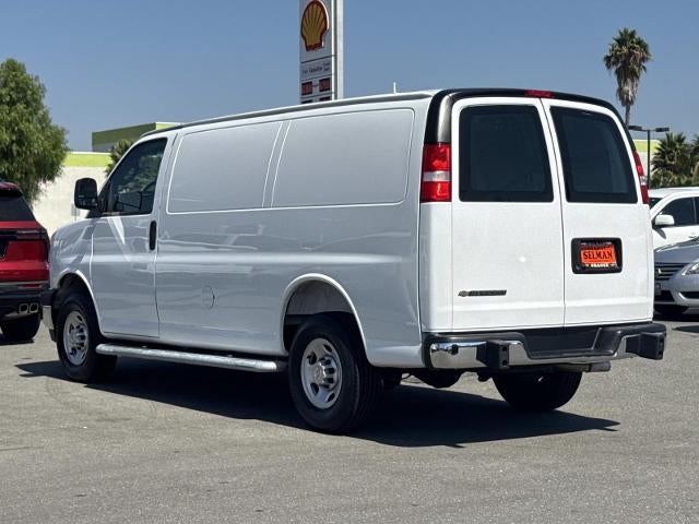 2025 Chevrolet Express Cargo Base