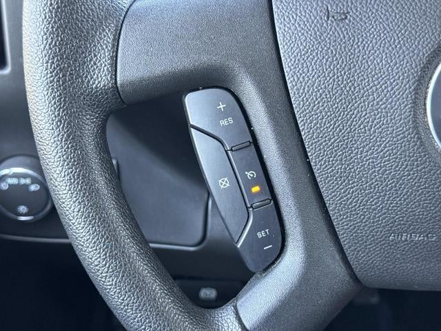 2025 Chevrolet Express Cargo Base