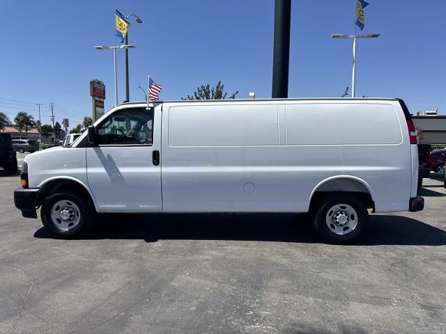 2025 Chevrolet Express Cargo Base