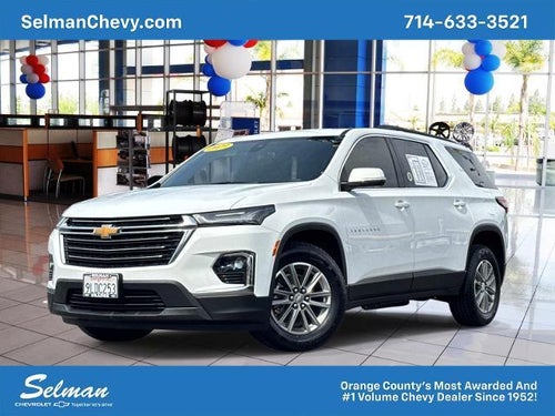2023 Chevrolet Traverse LT Cloth