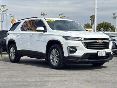 2023 Chevrolet Traverse LT Cloth