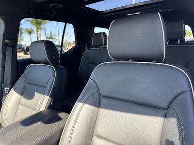 2022 Chevrolet Traverse Premier