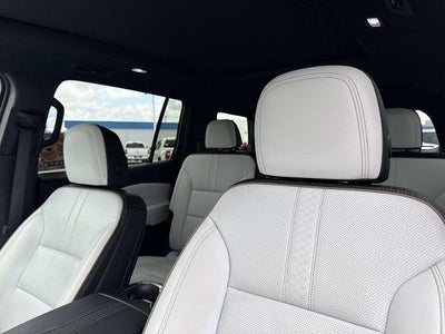 2025 Chevrolet Traverse High Country