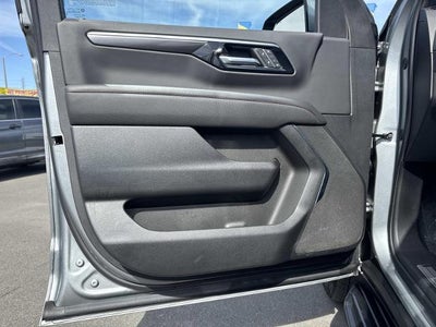 2025 Chevrolet Suburban RST