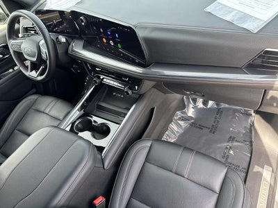 2025 Chevrolet Suburban RST