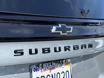 2025 Chevrolet Suburban RST