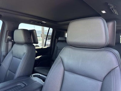 2022 Chevrolet Suburban LT