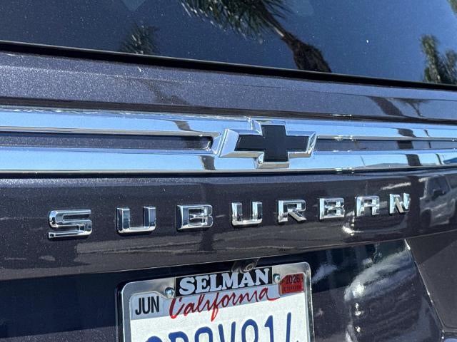 2022 Chevrolet Suburban LT