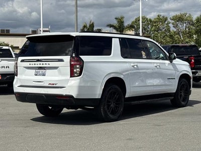 2022 Chevrolet Suburban RST