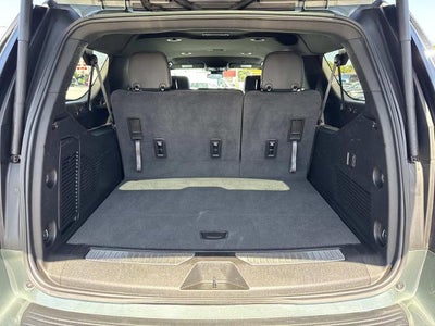 2024 Chevrolet Suburban RST