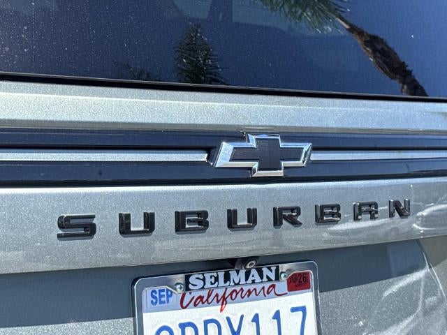 2023 Chevrolet Suburban RST
