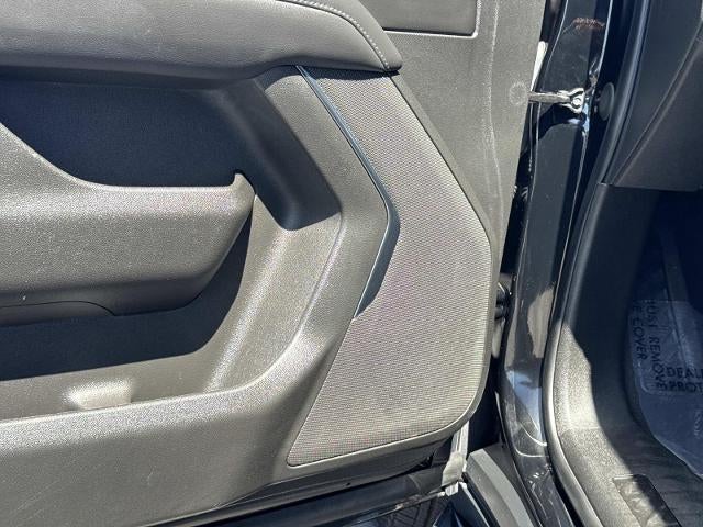 2023 Chevrolet Suburban LS