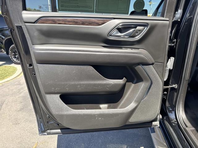 2023 Chevrolet Suburban LS
