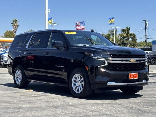 2023 Chevrolet Suburban LS