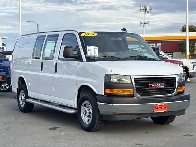 2024 GMC Savana Cargo 2500 Base