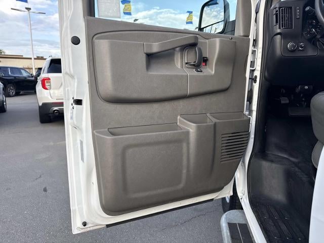 2024 GMC Savana Cargo 2500 Base