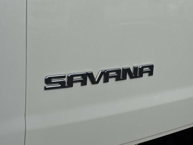 2024 GMC Savana Cargo 2500 Base