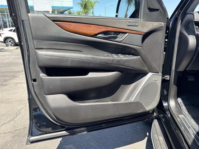 2020 Cadillac Escalade Luxury