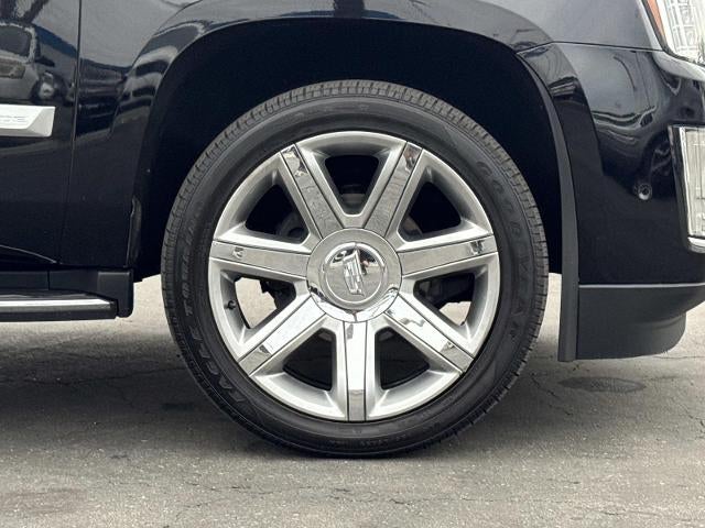 2020 Cadillac Escalade Luxury