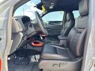 2025 Nissan Frontier Crew Cab Long Bed PRO-4X 4x4