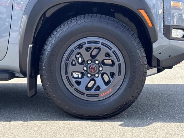 2025 Nissan Frontier Crew Cab Long Bed PRO-4X 4x4