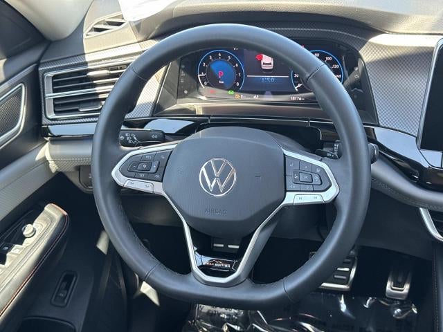 2024 Volkswagen Atlas 2.0T Peak Edition SE w/Technology