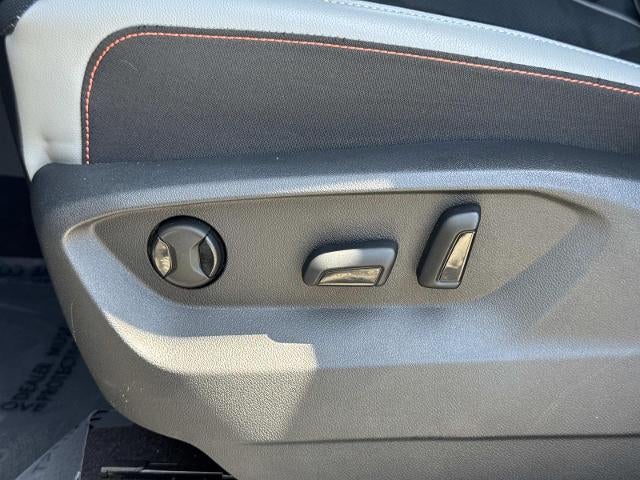 2024 Volkswagen Atlas 2.0T Peak Edition SE w/Technology