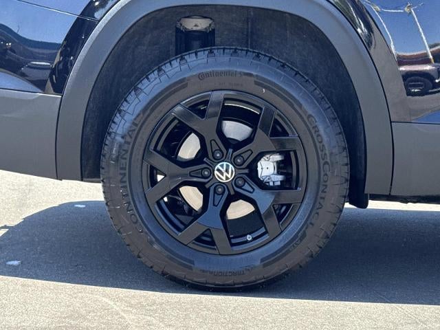 2024 Volkswagen Atlas 2.0T Peak Edition SE w/Technology