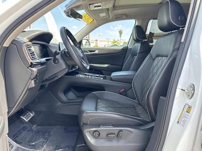 2024 Volkswagen Atlas 2.0T SEL Premium R-Line