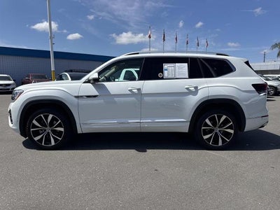 2024 Volkswagen Atlas 2.0T SEL Premium R-Line