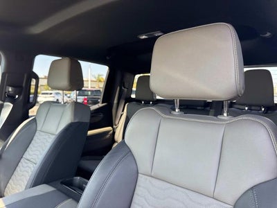 2025 Chevrolet Silverado 1500 ZR2