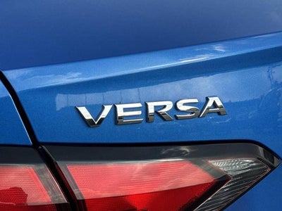 2021 Nissan Versa SV Xtronic CVT