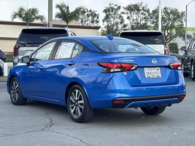 2021 Nissan Versa SV Xtronic CVT