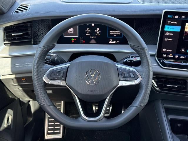 2025 Volkswagen Tiguan 2.0T SE R-Line Black