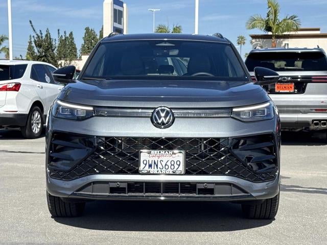 2025 Volkswagen Tiguan 2.0T SE R-Line Black