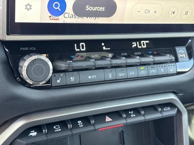 2026 Toyota Tundra Limited CrewMax 5.5' Bed