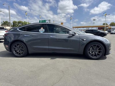 2019 Tesla Model 3 Long Range